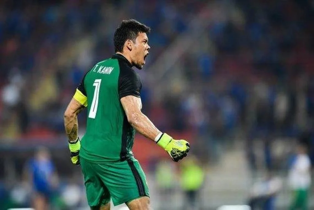 OK9 - Thái Lan đón viện binh, sẵn sàng thư hùng cùng ĐT Việt Nam tại AFF Cup 4 OK9 - Thái Lan đón viện binh, sẵn sàng thư hùng cùng ĐT Việt Nam tại AFF Cup